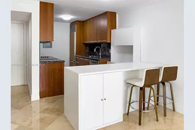 1670 Bay Rd #2D, Miami Beach, FL 33139 - Photo 4