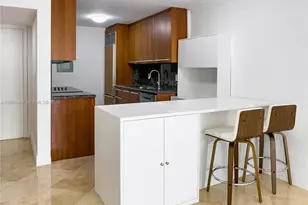 1670 Bay Rd, Miami Beach, FL 33139 - Photo 4