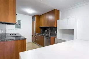 1670 Bay Rd, Miami Beach, FL 33139 - Photo 6