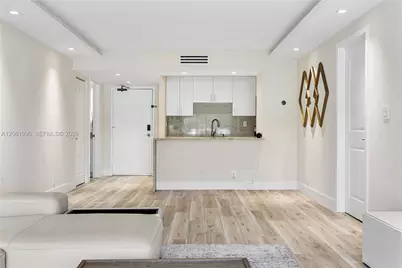 230 Lakeview Dr #106, Weston, FL 33326 - Photo 22