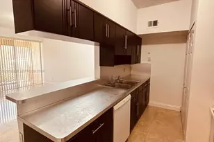 18342 NW 68th Ave, Hialeah, FL 33015 - Photo 2