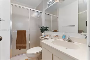 7640 NW 79th Ave, Tamarac, FL 33321 - Photo 44
