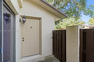 7640 NW 79th Ave, Tamarac, FL 33321 - Photo 10
