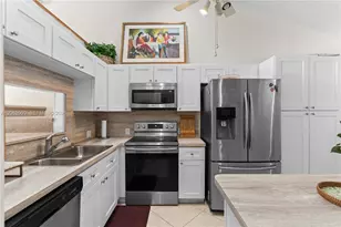 7640 NW 79th Ave, Tamarac, FL 33321 - Photo 26