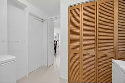 17200 NE 15th Ave, North Miami Beach, FL 33162 - Photo 16