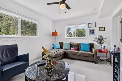 17200 NE 15th Ave, North Miami Beach, FL 33162 - Photo 18
