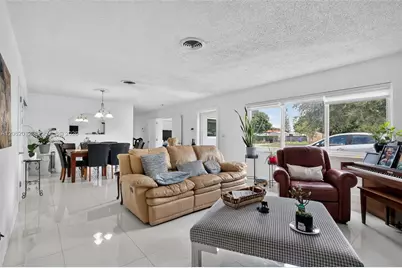 17200 NE 15th Ave, North Miami Beach, FL 33162 - Photo 6