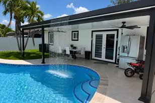1749 SW 8th St, Homestead, FL 33030 - Photo 18
