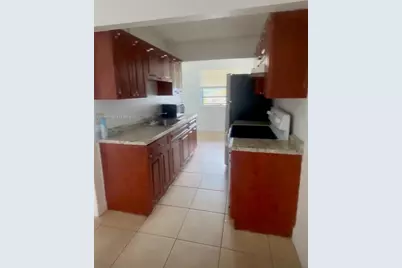 1100 NE 1st Ct #308, Hallandale Beach, FL 33009 - Photo 10
