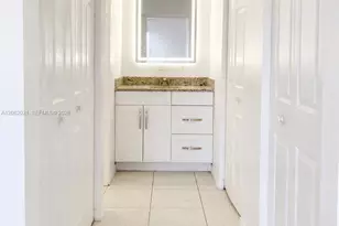 6095 W 18th Ave, Hialeah, FL 33012 - Photo 18