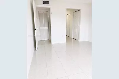 6095 W 18th Ave #S216, Hialeah, FL 33012 - Photo 16