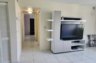 250 180th Dr, Sunny Isles Beach, FL 33160 - Photo 4