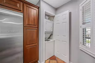 1453 S Liberty Ave, Homestead, FL 33034 - Photo 4