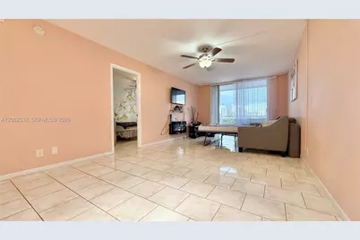 1830 Dixieanna St #603, Hollywood, FL 33020 - Photo 8