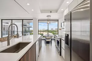 19707 Turnberry Way, Aventura, FL 33180 - Photo 10