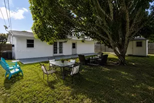 2430 Sabal Palm Dr, Miramar, FL 33023 - Photo 2