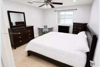 2430 Sabal Palm Dr, Miramar, FL 33023 - Photo 10