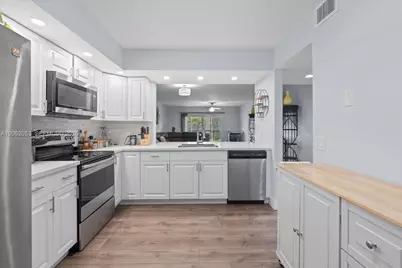 12500 SW 5th Ct #208M, Pembroke Pines, FL 33027 - Photo 8