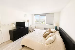 6917 Collins Ave, Miami Beach, FL 33141 - Photo 30
