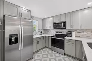 1541 S Ocean Blvd, Lauderdale by the Sea, FL 33062 - Photo 6