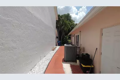 19081 NW 77th Ct #1, Hialeah, FL 33015 - Photo 2