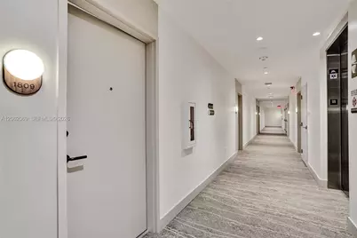 580 72nd St #1809, Miami Beach, FL 33141 - Photo 2