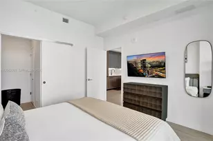 580 72nd St, Miami Beach, FL 33141 - Photo 10