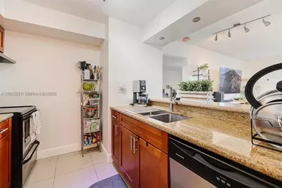 850 N Miami Ave #W-906, Miami, FL 33136 - Photo 2