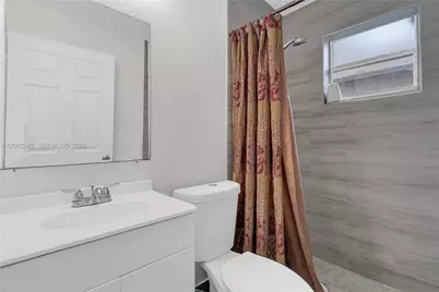 949 SW 7th Pl, Florida City, FL 33034 - Photo 10