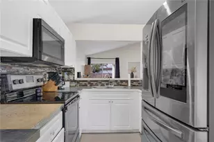 949 SW 7th Pl, Florida City, FL 33034 - Photo 18