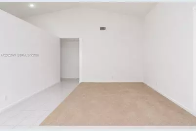 19334 NW 12th St, Pembroke Pines, FL 33029 - Photo 8