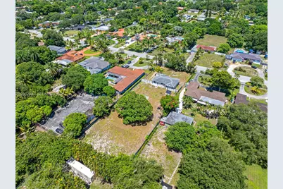 14120 NW 2nd Ave, Miami, FL 33168 - Photo 58