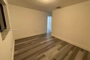 28393 SW 140th Pl, Homestead, FL 33033 - Photo 8