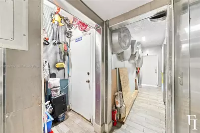 1353 SW 1st St, Miami, FL 33135 - Photo 18