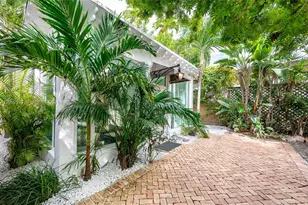 781 NE 75th St, Miami, FL 33138 - Photo 8