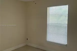 9 NE 44th St, Deerfield Beach, FL 33064 - Photo 10