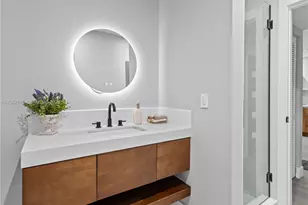 9853 Costa Del Sol Blvd, Doral, FL 33178 - Photo 14
