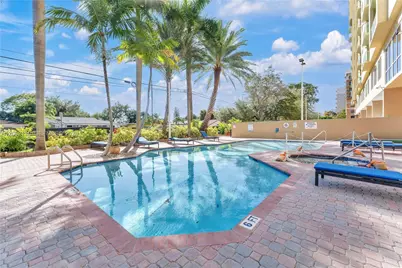 3500 Coral Way #PH-10, Miami, FL 33145 - Photo 18