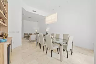 21103 NE 38th Ave, Aventura, FL 33180 - Photo 10