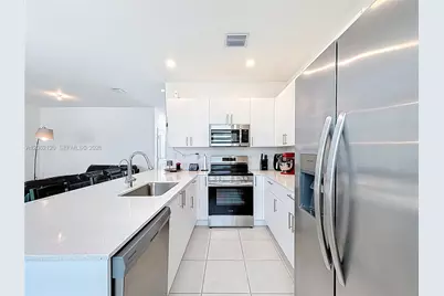 716 SE 14th St, Homestead, FL 33034 - Photo 24