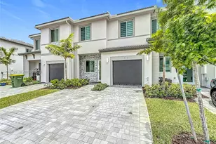 716 SE 14th St, Homestead, FL 33034 - Photo 6