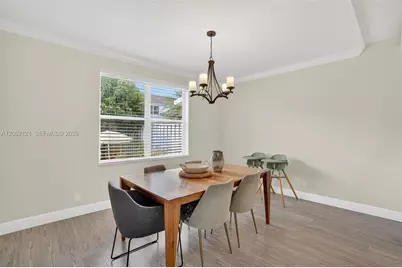 16862 SW 1st St, Pembroke Pines, FL 33027 - Photo 12