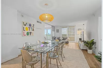 5555 Collins Ave #10V, Miami Beach, FL 33140 - Photo 2