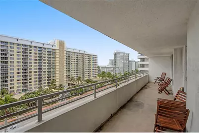 5555 Collins Ave #10V, Miami Beach, FL 33140 - Photo 26
