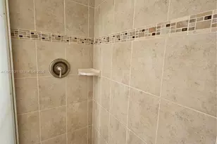 559 N Mansfield N, Boca Raton, FL 33434 - Photo 24