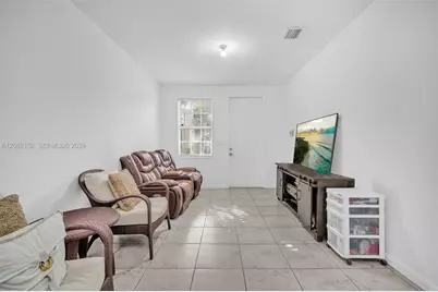 1429 SE 26th Ave, Homestead, FL 33035 - Photo 10