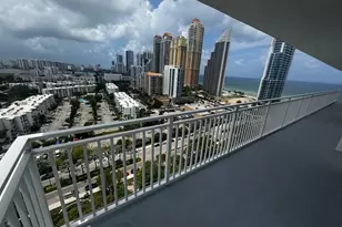 210 174th St, Sunny Isles Beach, FL 33160 - Photo 22