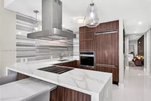 1100 Biscayne Blvd, Miami, FL 33132 - Photo 14