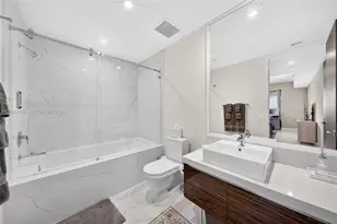 1100 Biscayne Blvd, Miami, FL 33132 - Photo 38