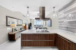 1100 Biscayne Blvd, Miami, FL 33132 - Photo 18